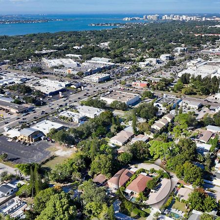 Luna Flores Villa Sarasota Bagian luar foto